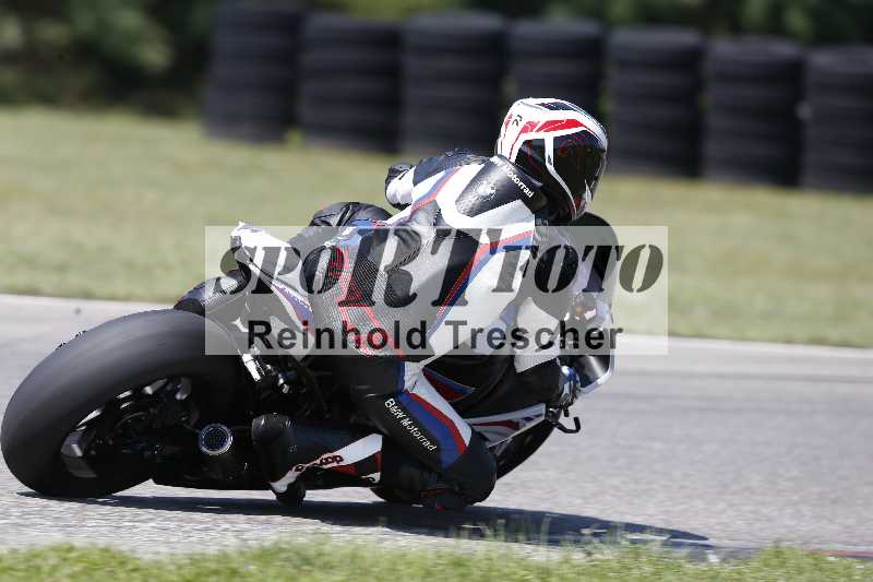 /44 09.08.2025 Plüss Moto Sport ADR/Freies Fahren/backside